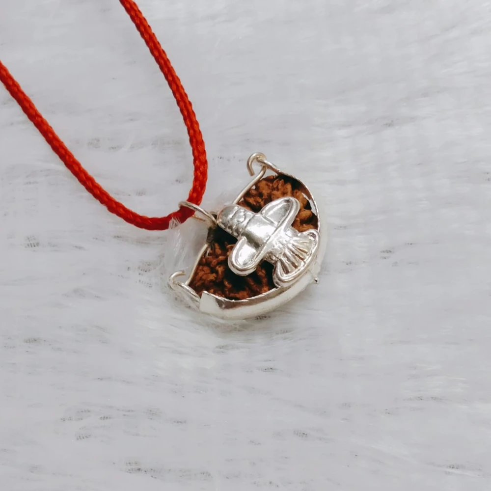 Pendant Of ONE FACE RUDRAKSHA BEAD With Silver Cap The Symbol of Lord