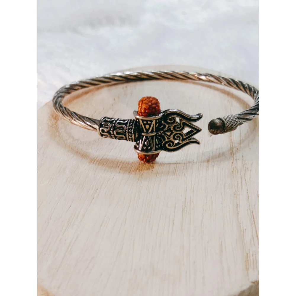 Designer Oxidized Bahubali Kada For Unisex Cuff Bracelet with Free Size.