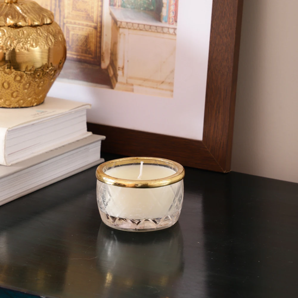 Black velvet Scented candle jar with Golden Ring