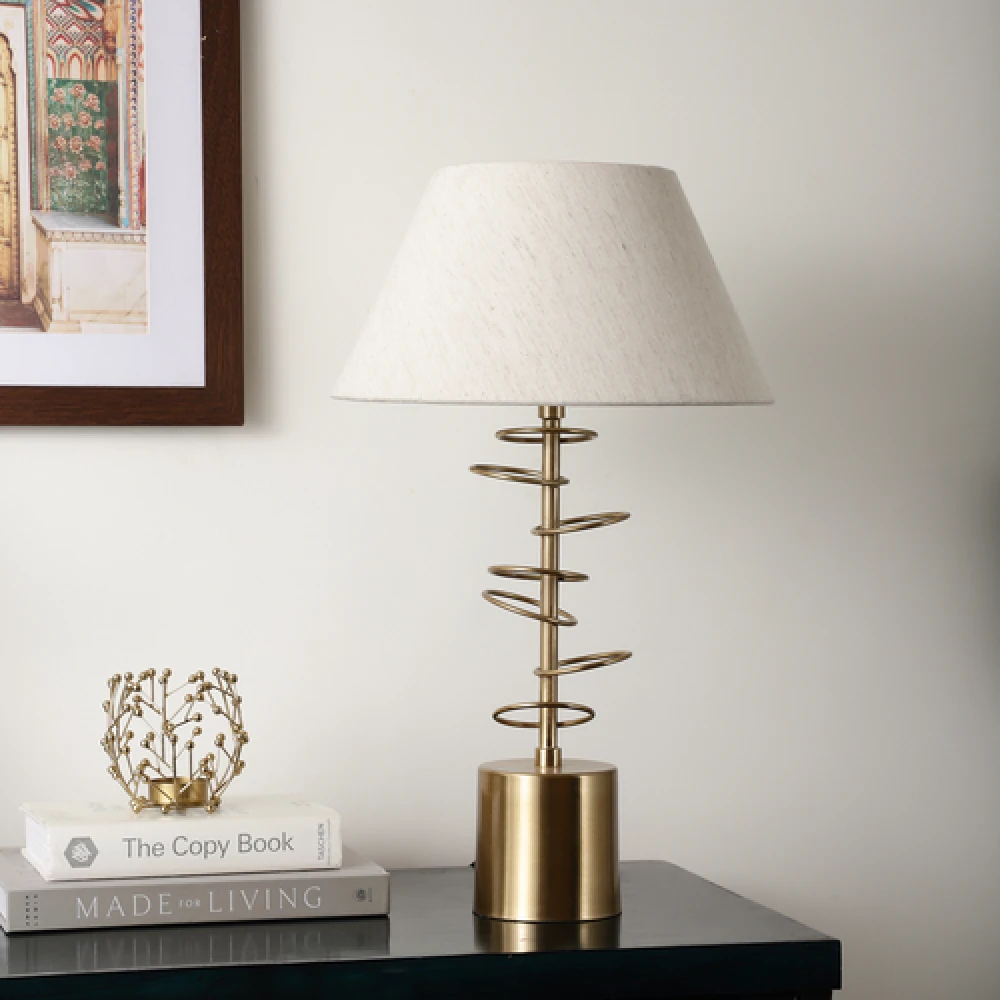 Cascading rings lamp gold