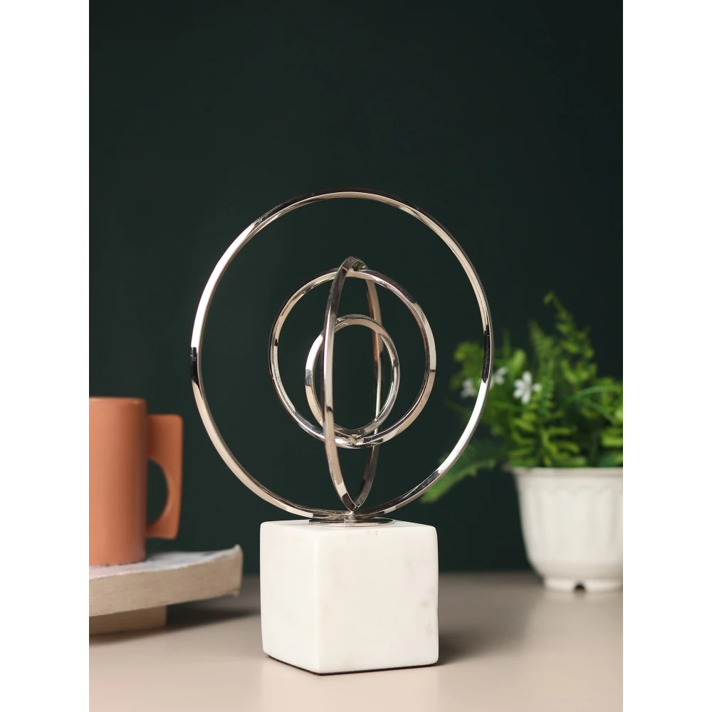 Seamless Circle Ensemble in Silver & Gold