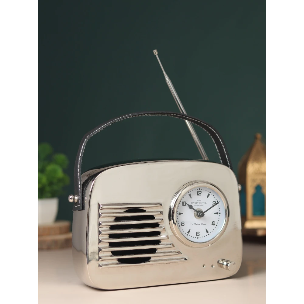 Melodic Memories Table Clock Silver,Gold