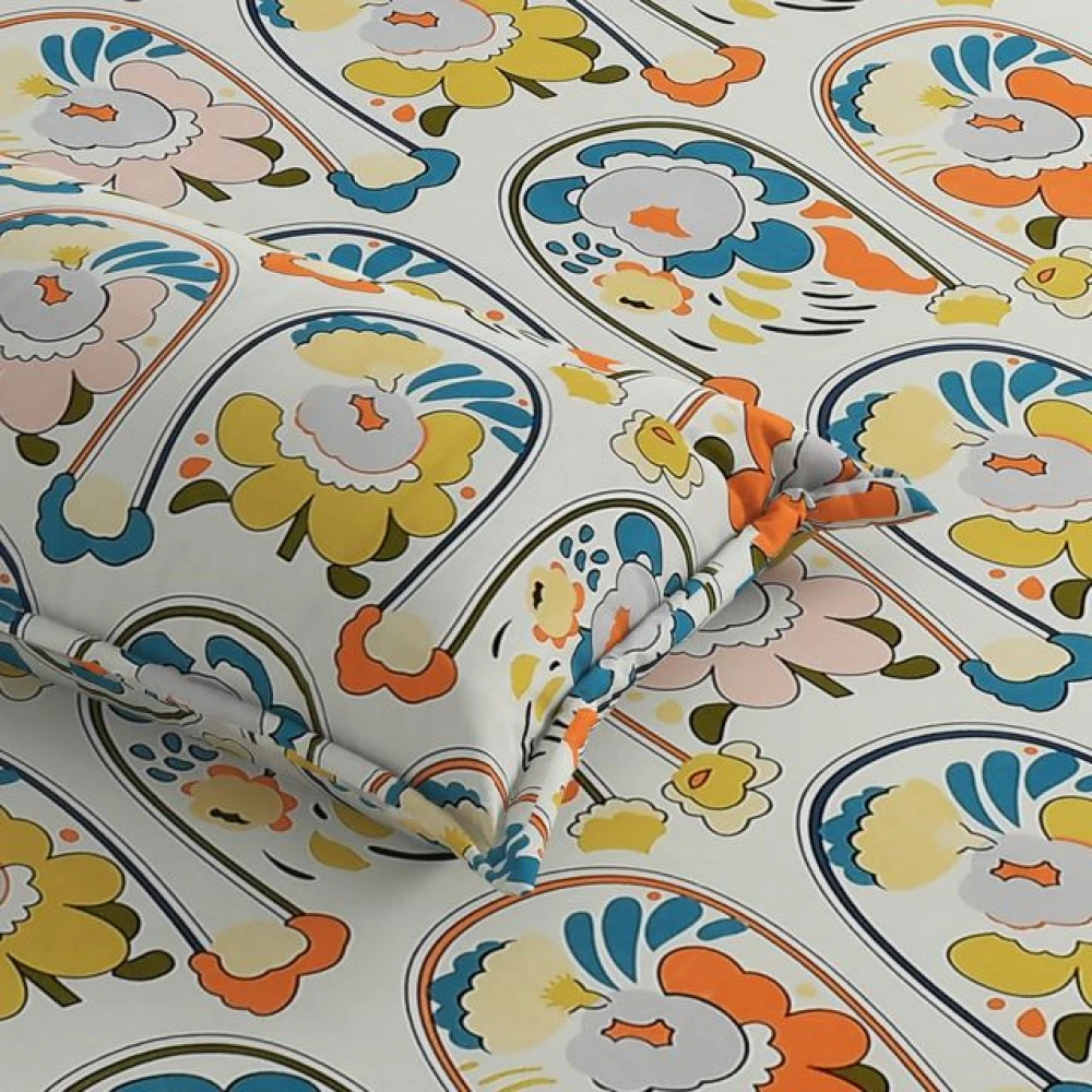 Glace Cotton Double Size Fitted Bedsheet with 2 Pillow Covers