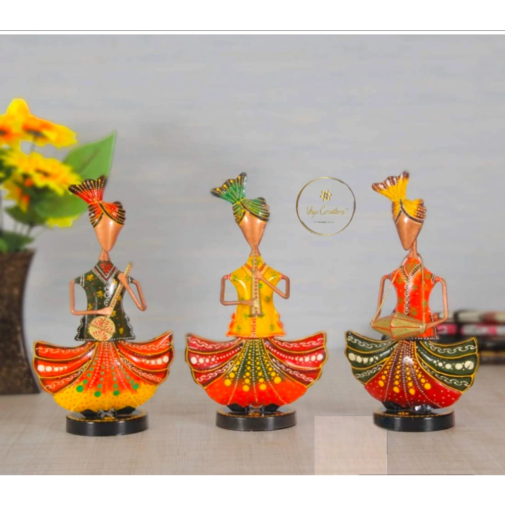 Iron Tribal Musician Sardar Doll Set