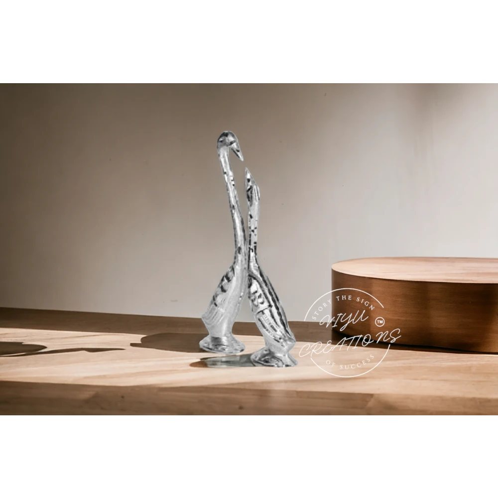 Aluminum Kissing Swan Set for Feng Shui