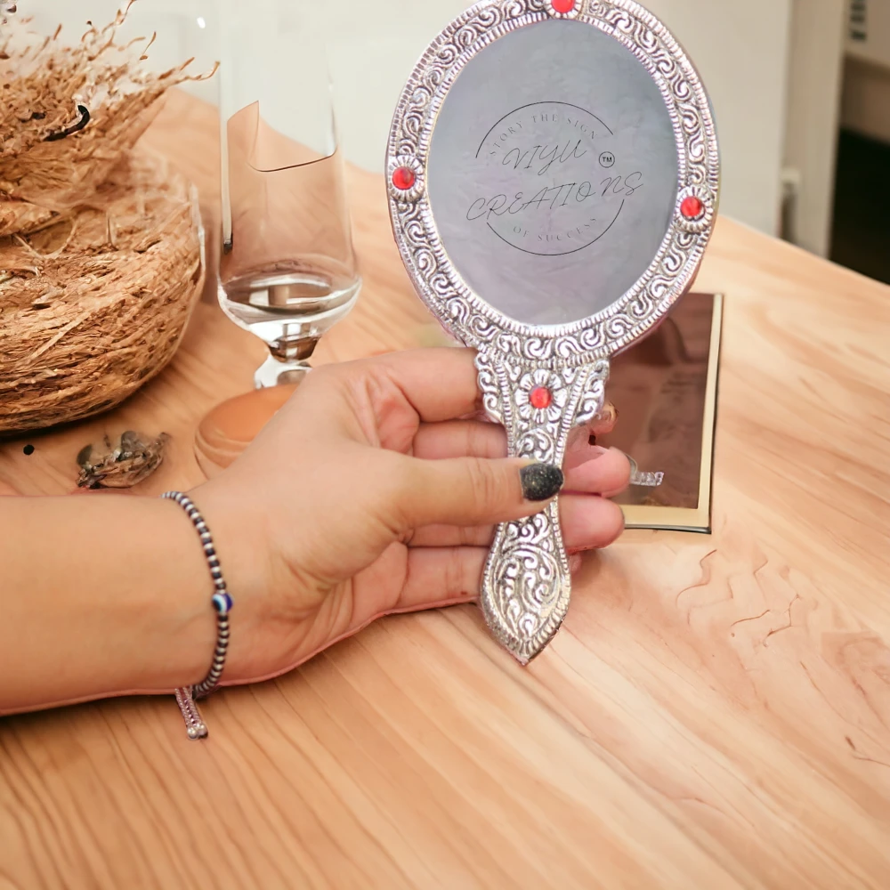 Handheld Mirror with Handle Vintage