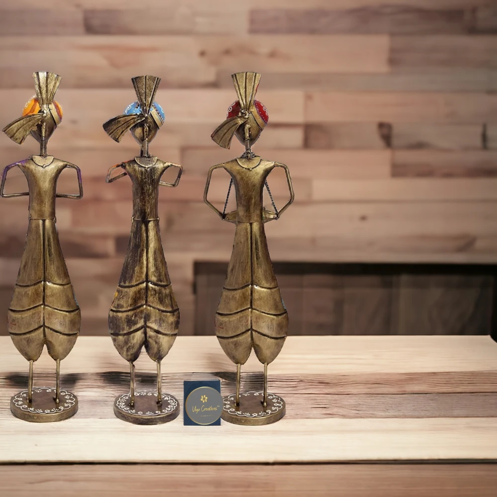 Handicrafts Wrought Iron Painted Musical Doll Set Decorative Gift Item Showpiece