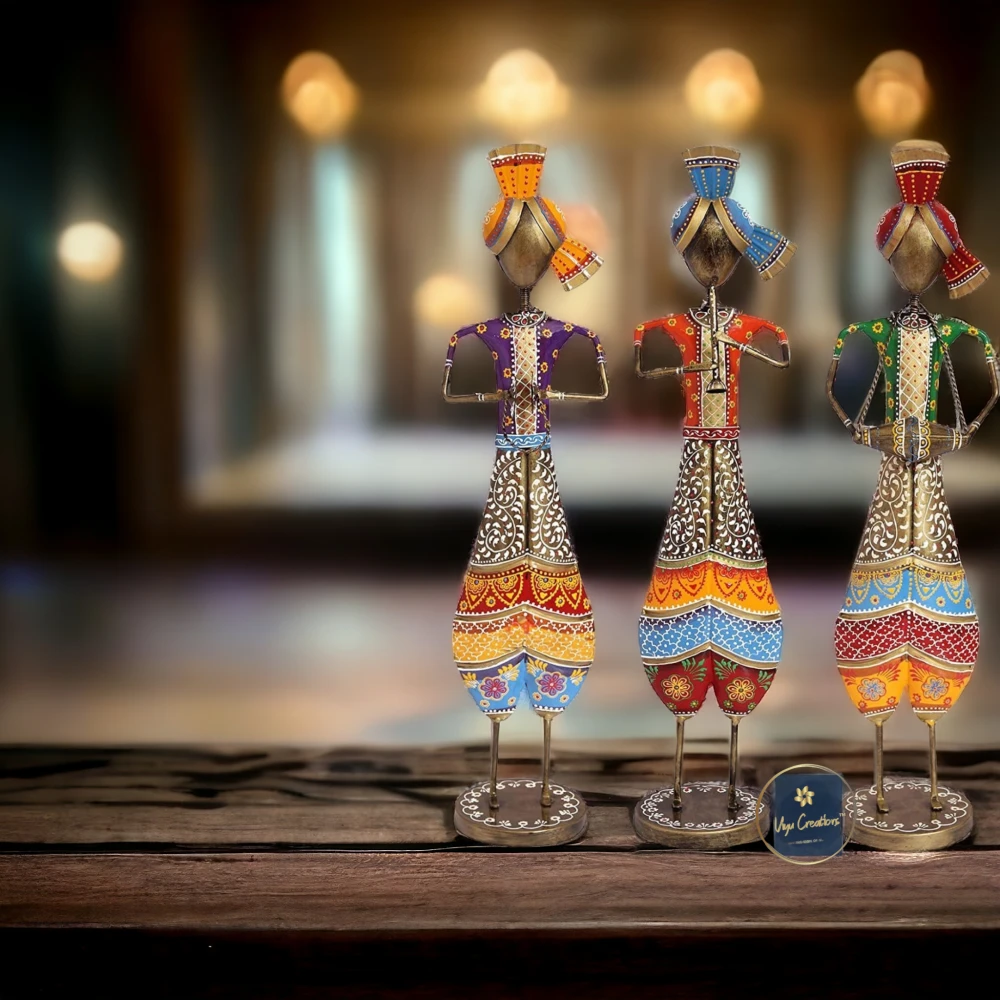 Handicrafts Wrought Iron Painted Musical Doll Set Decorative Gift Item Showpiece