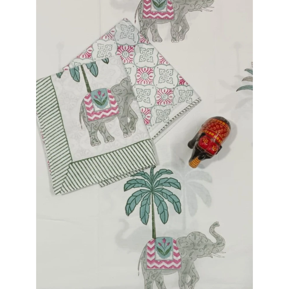 Handblock Percale Cotton Bedsheet with 2 pillow covers in aesthetic design