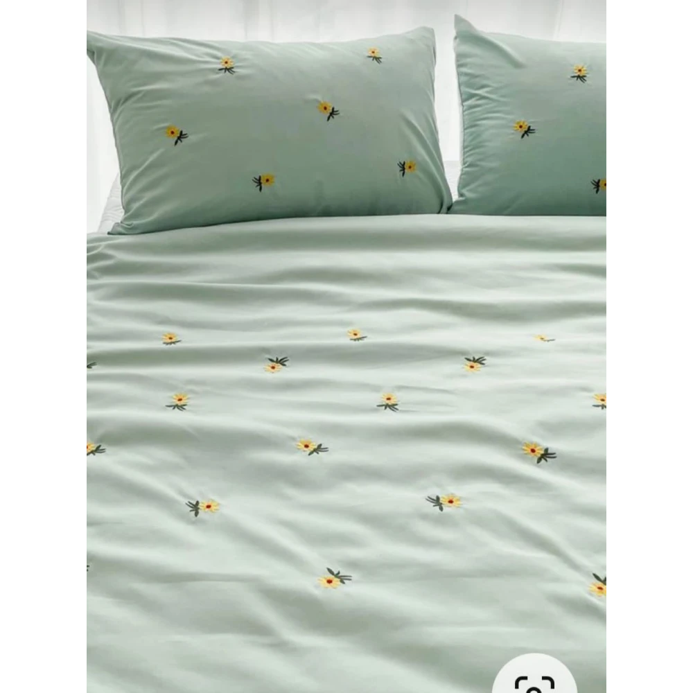 Embroided Cotton Bedsheet with 2 pillow covers ( Green )