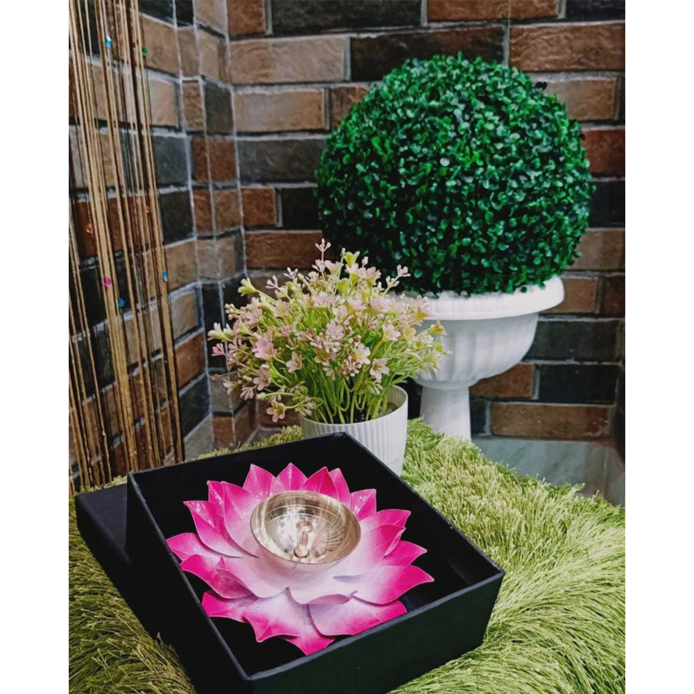 Heaven Decor Iron and Brass Kamal Ptta Pink color Akhand diya With Fancy Gift Box size 5 inch
