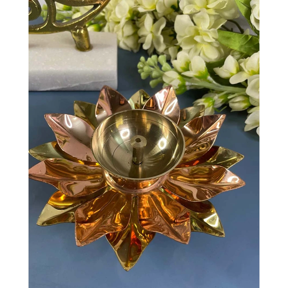 Heaven Decor Copper and Brass Kamal Ptta  Akhand diya,Traditional Pooja Deepak for Diwali, Home Temple, Festive Decoration & Gifting 6 inch