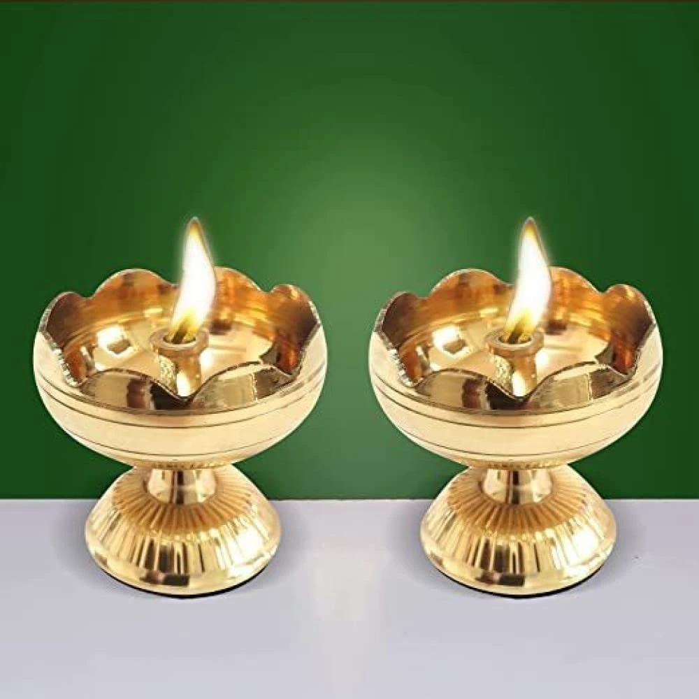 Heaven decor Brass Akhand Jyot| Decorative Brass Oil Lamp | Brass Table Diya Brass (Pack of 2) Table Diya Set