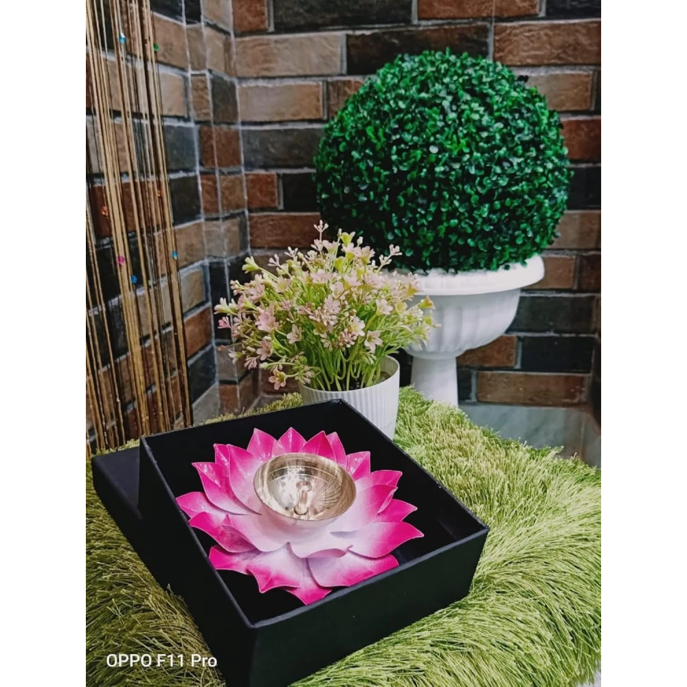 Heaven Decor Iron and Brass Kamal Ptta Pink color Akhand diya With Fancy Gift Box size 6 inch