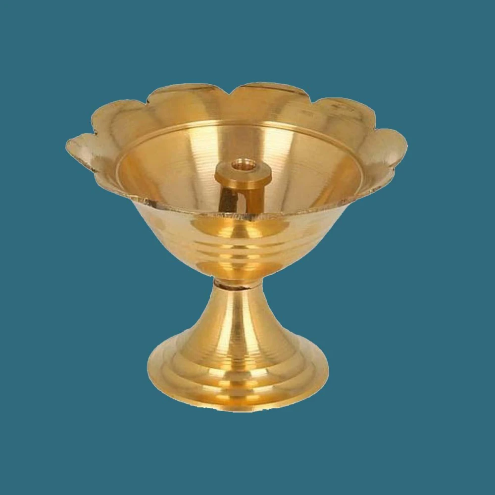 Heaven Decor small Brass Diwali Kuber devdas Plain Deepak Diya Oil Lamp For Puja pack 1