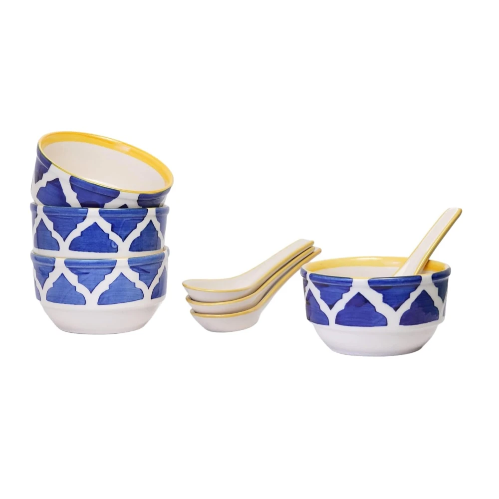 HOUSELA Soupy Floral Handpainted Ceramic Modern Soup Set Bowl with Spoon Microwave Safe Dishwasher Safe (300 ml, Blue & White) -Set of 4
