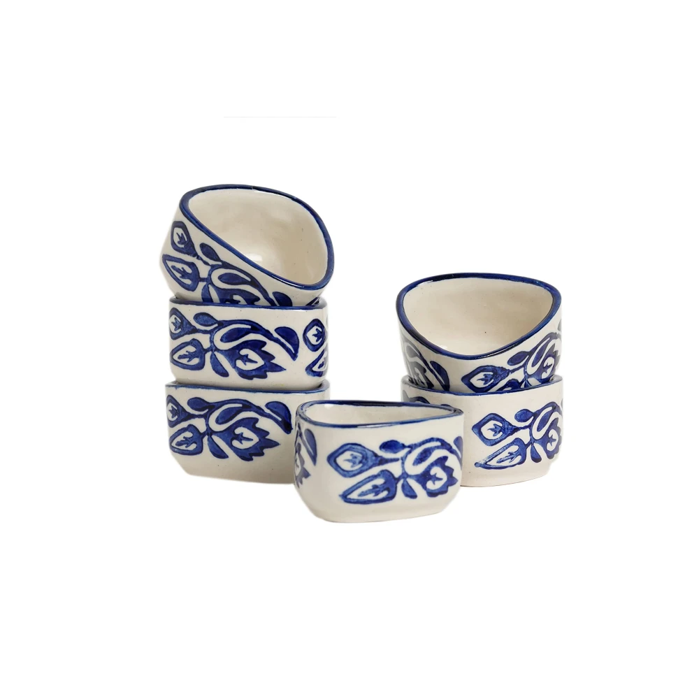 HOUSELA Handpainted Floral Studio Pottery Ceramic Dip Bowl/Chutney Bowl/Pickle Bowl/Sauce Bowl/Small Katori Set | Triangle Shape |(50 ML, Small, Set of 6, Blue and White)