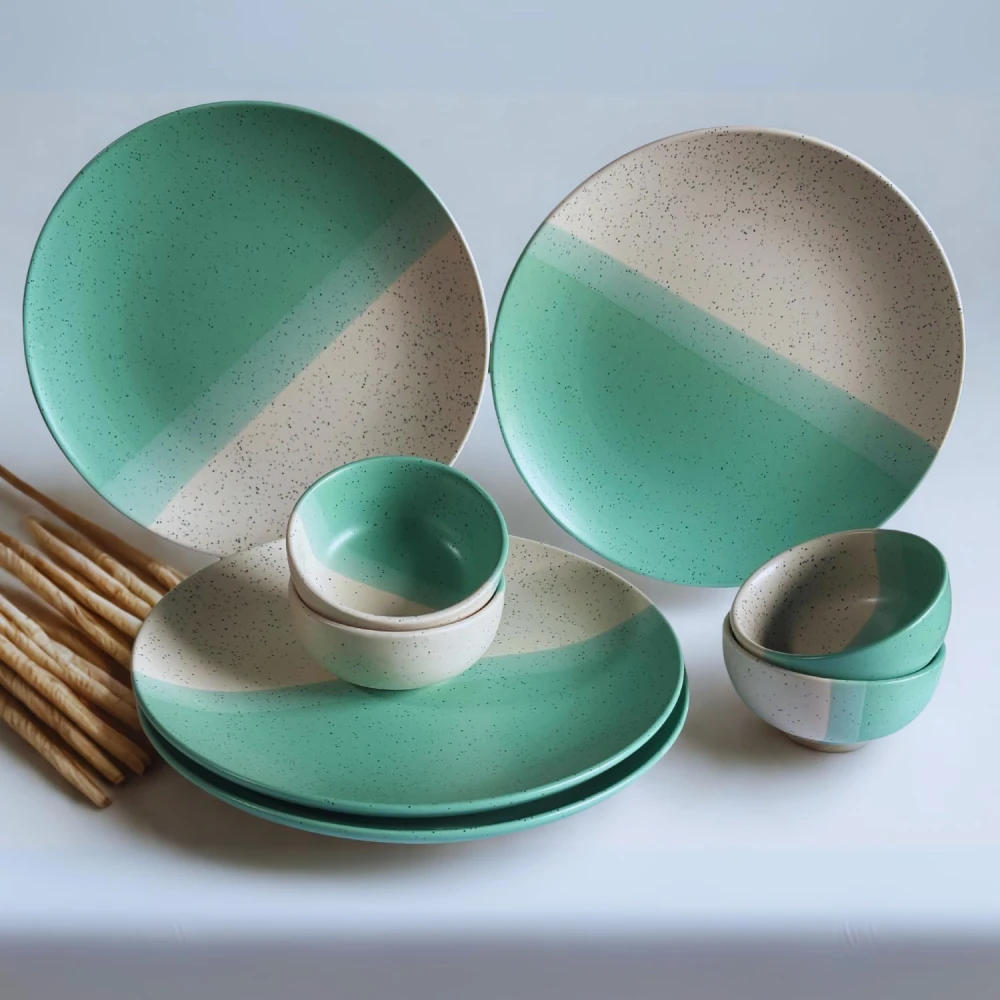 Set of 4 Ceramic Dinner Plates & 4 Bowls – Mint Green & Beige Speckled Stoneware Dinner Set, Modern Kitchen Plates 10 Inch, Soup & Cereal Bowls, Microwave & Dishwasher Safe