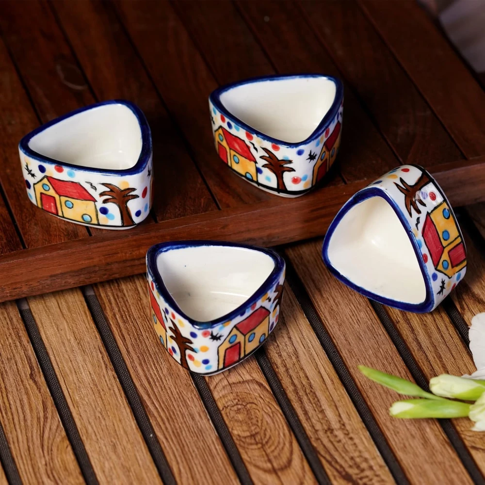 HOUSELA Hand Painted White Ceramic Triangle Shape Bowl for Serving Chutney Bowl Pickle Bowl Sauce Bowl Set of 4 Pcs