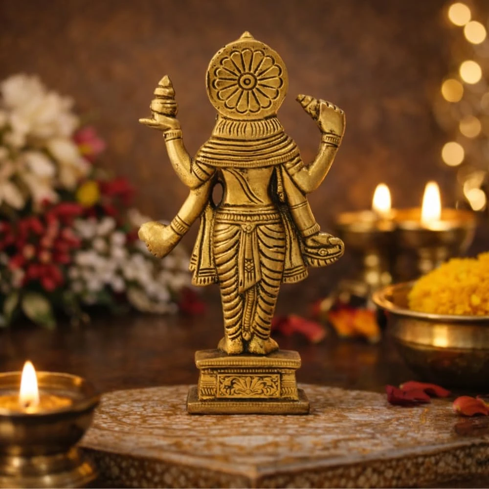 LUXEBERRY Brass Statue of Dhanvantari Idol of Ayurveda, Brass Shri Vishnu Avtar, for Home Decor Idol for Mandir | Dhanvantari | Dhanvantari for car Dashboard | Small Size