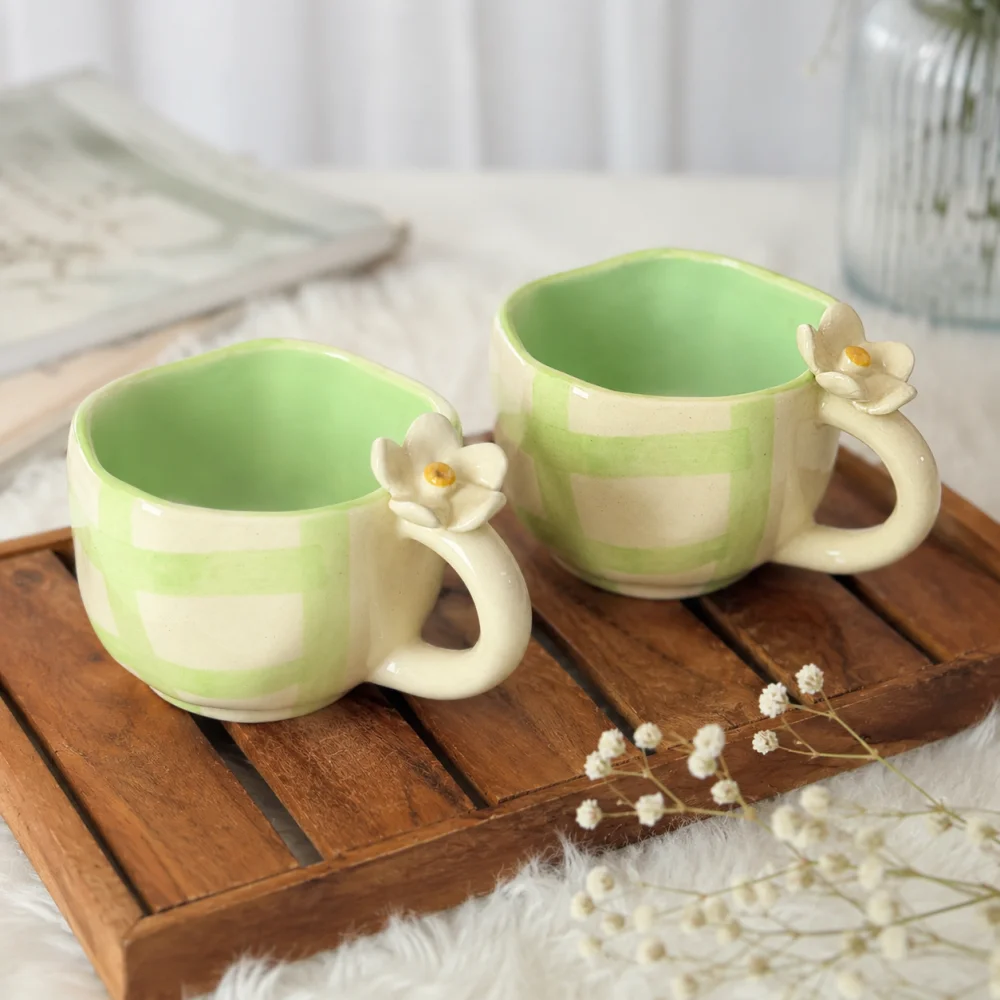 Daisy Bloom & Green Rose Ceramic Coffee Mug – Floral Aesthetic Tea Cup