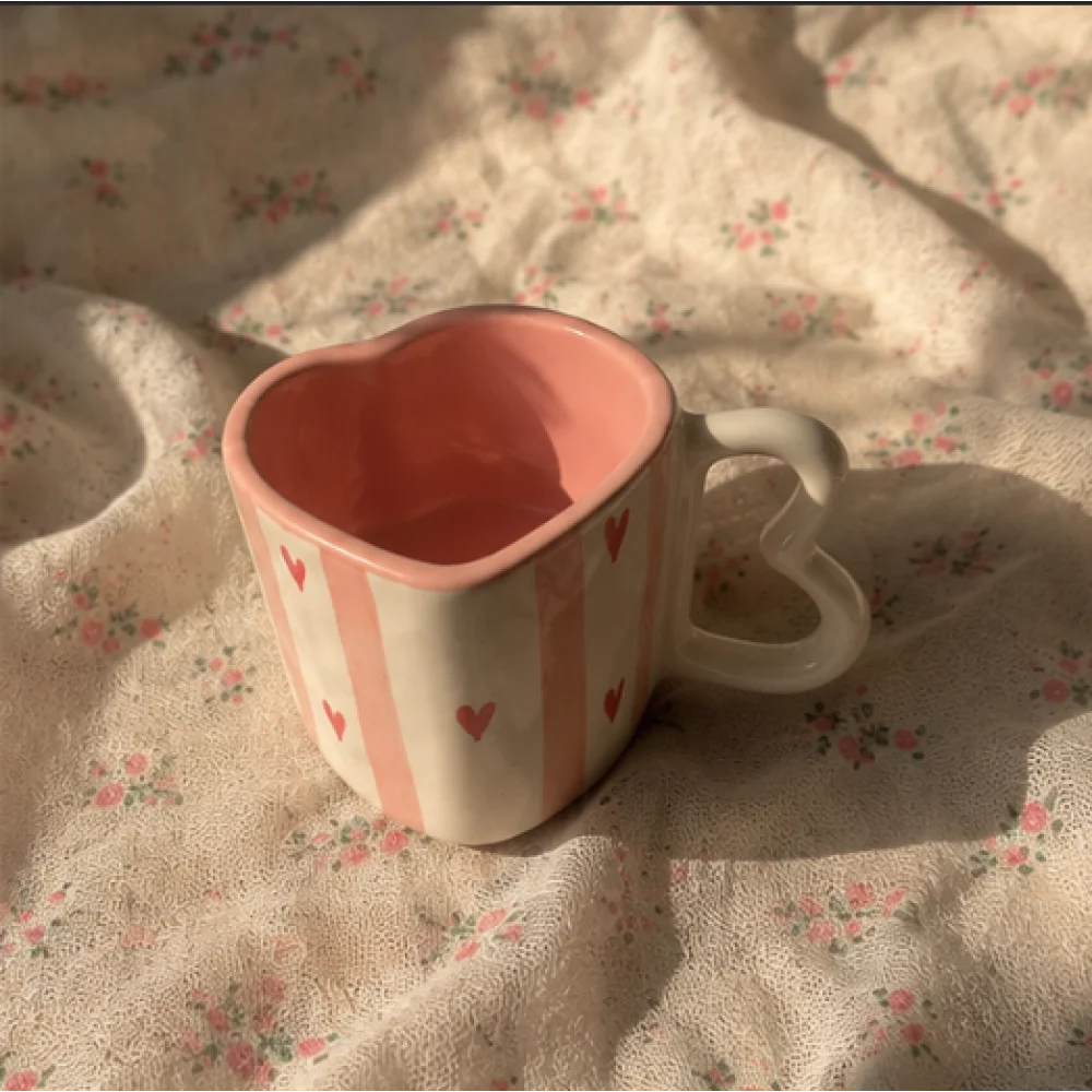 Pink Heart Shaped Ceramic Mug – Romantic Coffee & Tea Cup Gift