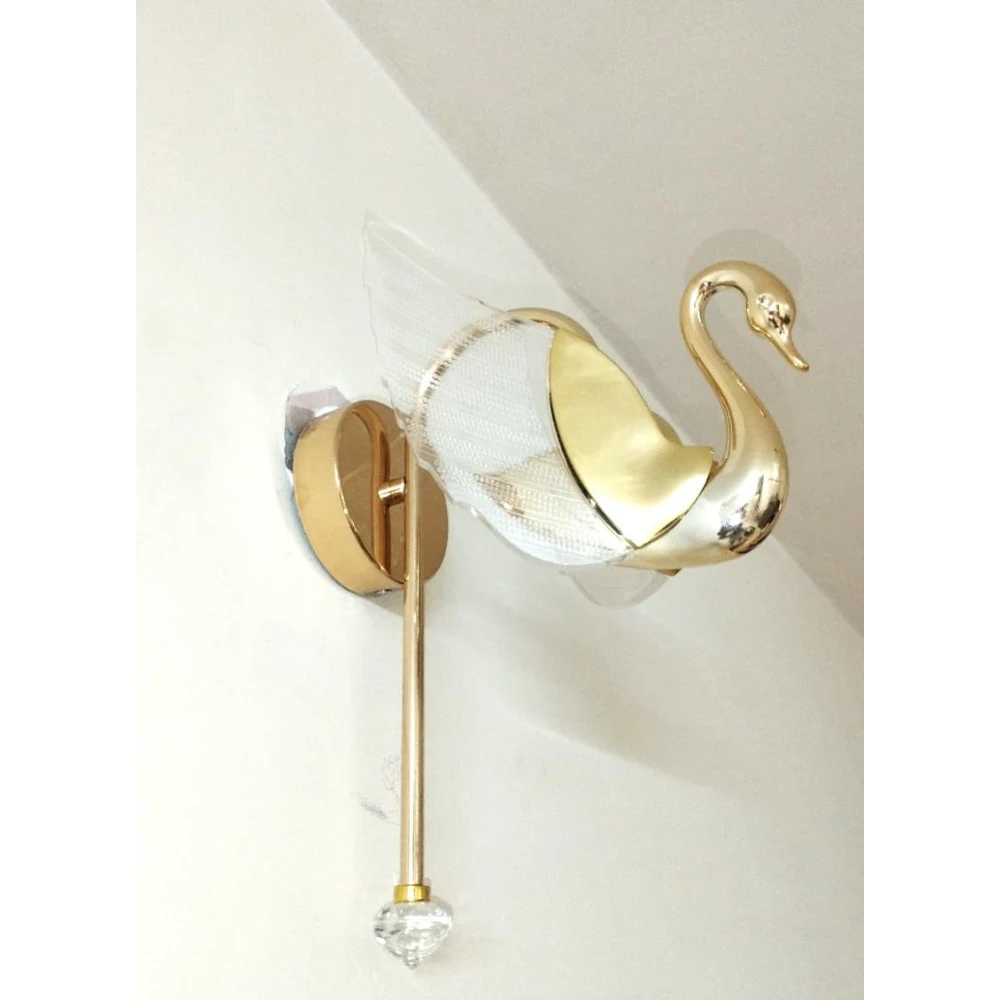 SHRI MAHAL ANTIQUES Wallchiere Wall Light use for Decorative Hall Hotel Restaurant