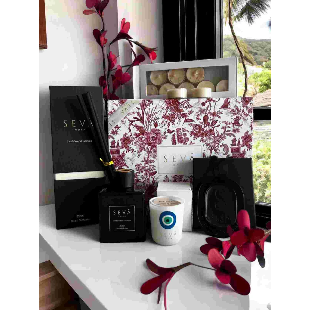 Mum’s Care Gift Hamper – Fragrance-Filled Mother's Day Gift Set with Diffuser, Candles & Closet Freshener