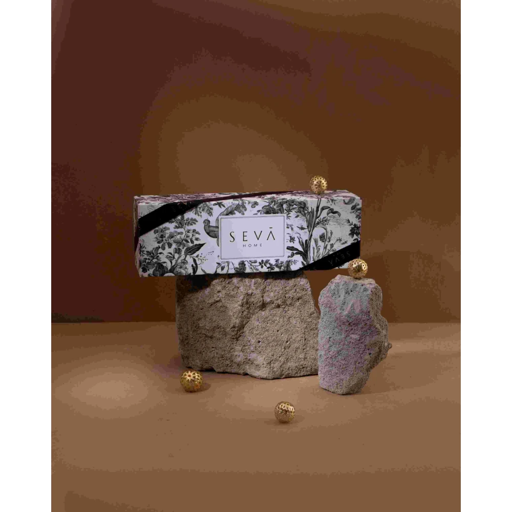 Festive Large Gift Hamper – Black | Divine & Travel Candle Set | Seva Home Bloom Fragrance