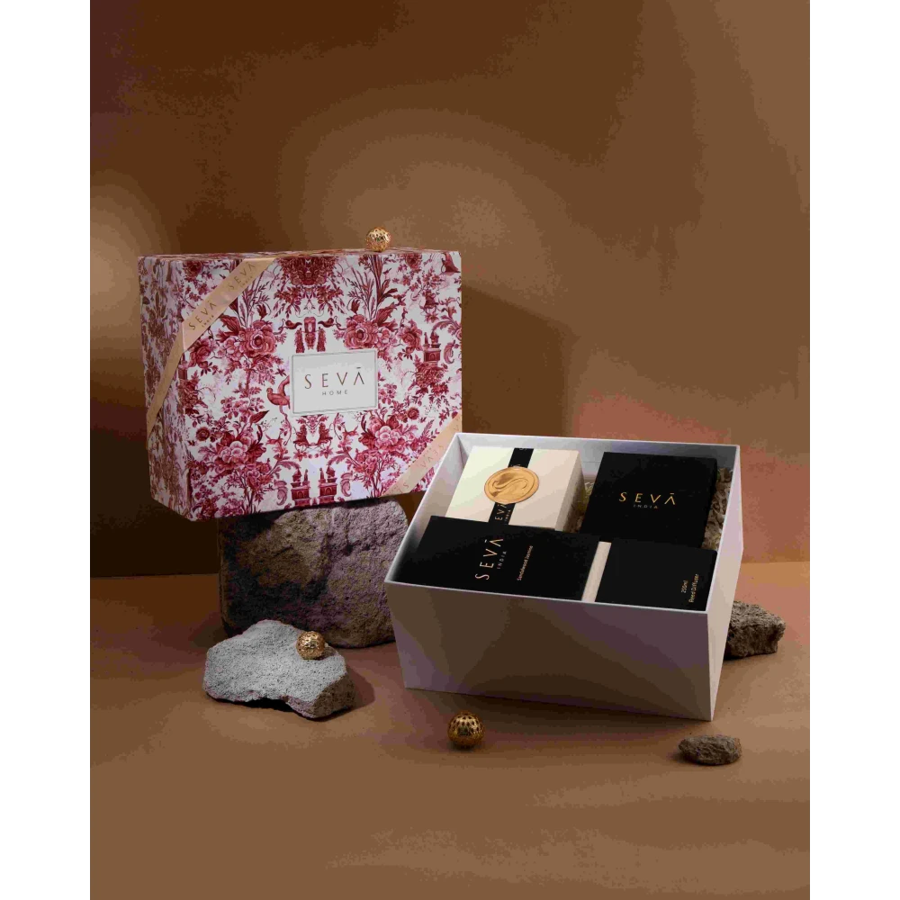 Festive Grande Gift Hamper – Red Edition | Luxury Set with Reed Diffuser, Classic Gold Candle & Closet Freshener | Seva Home