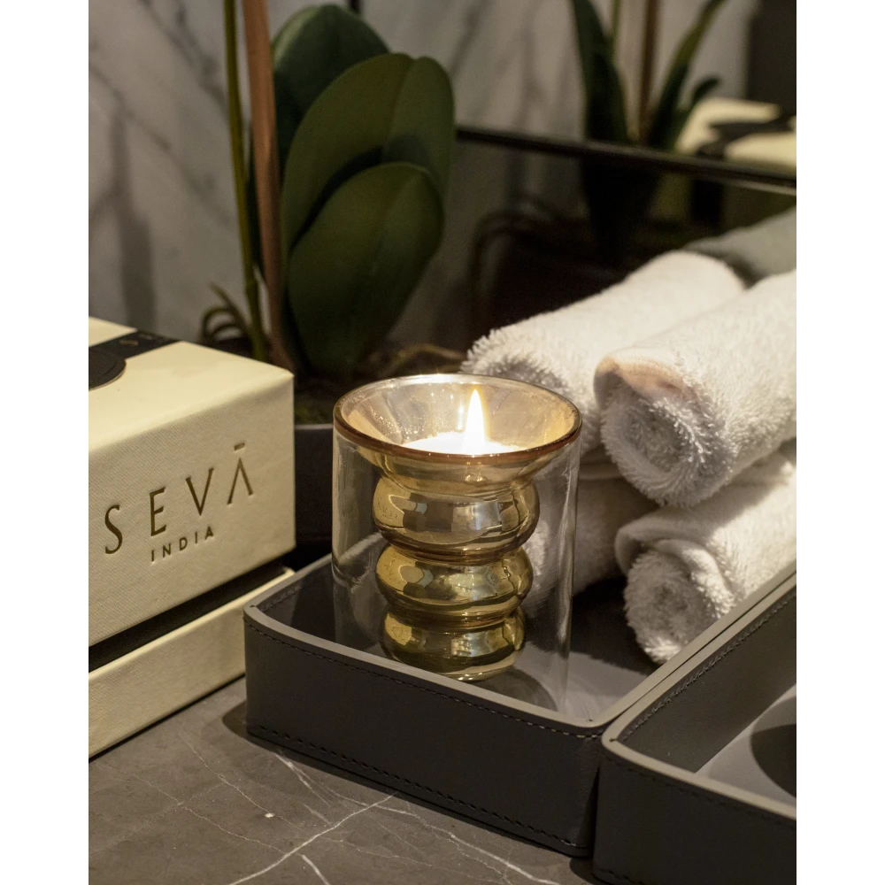 Luxe Candle – Blanc (Classic) | 12-Hour Gold Textured Glass Soy Candle with Mango, Peach & Coconut Notes