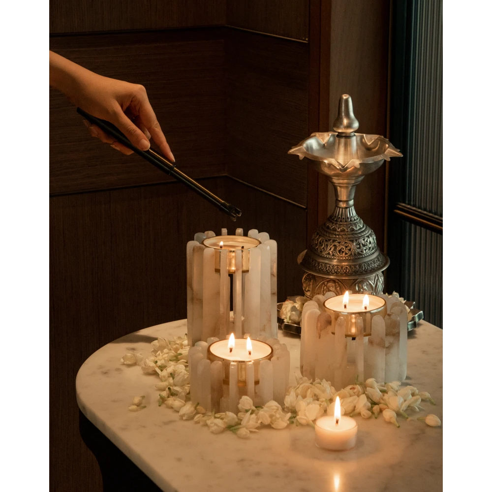 Radiance – White Marble Candle Holder with Gold Tea Light