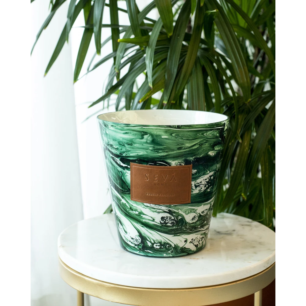 Avante Garde Berries Candle – Grande Marble Glass Edition