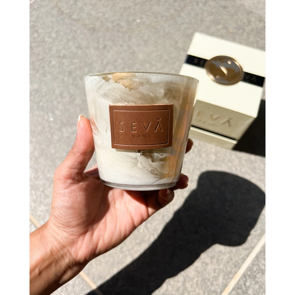 Avante Garde Blanc Candle – Classic Marble Glass Jar Edition