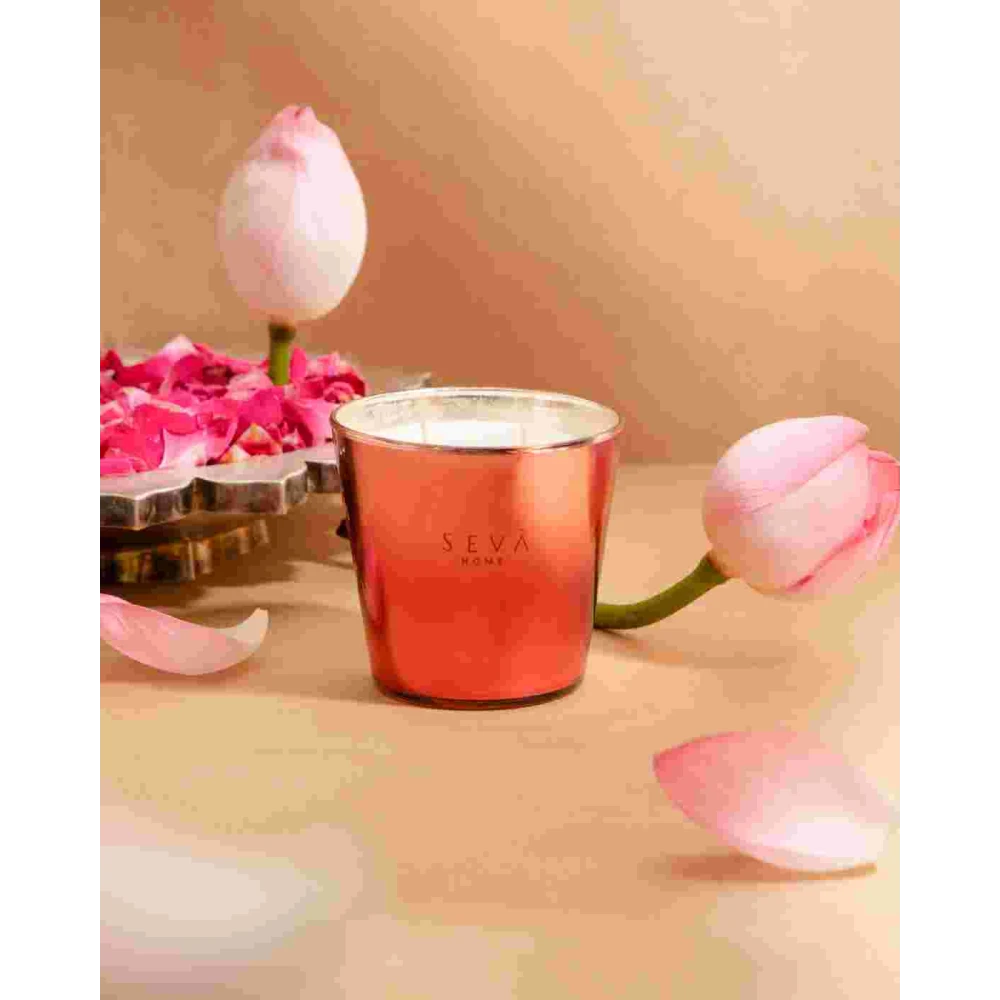 Avante Garde – Medium Rose Gold Candle | Berries Scent | 50-Hour Luxurious Soy Wax