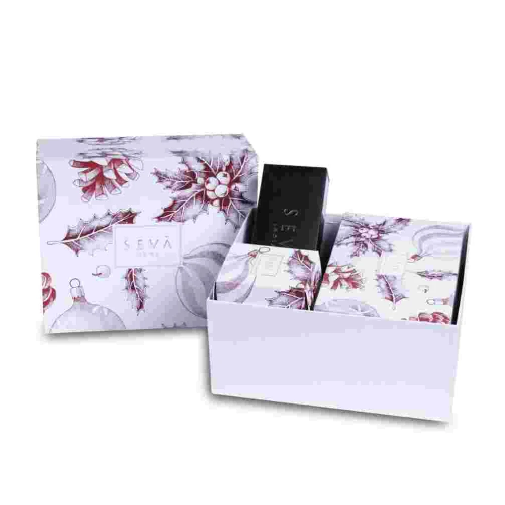 Holly Jolly Luxury Gift Hamper – Ornament Print Edition