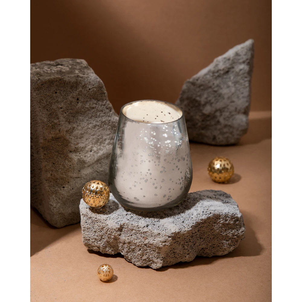 Royal Candle - Blanc (Silver) | Tropical Vanilla & Coconut Scented Candle