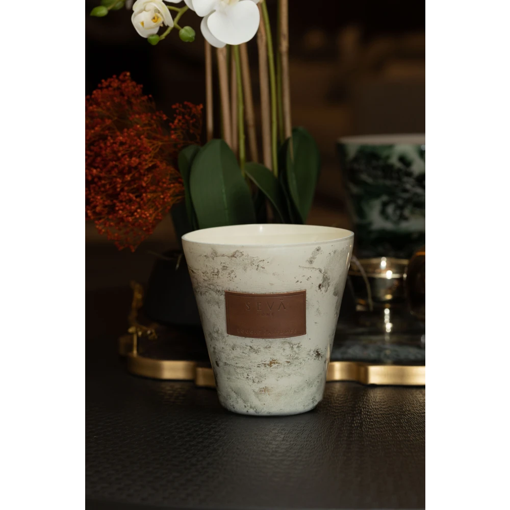 Avante Garde Blanc Candle – Large Marble Glass Jar Edition