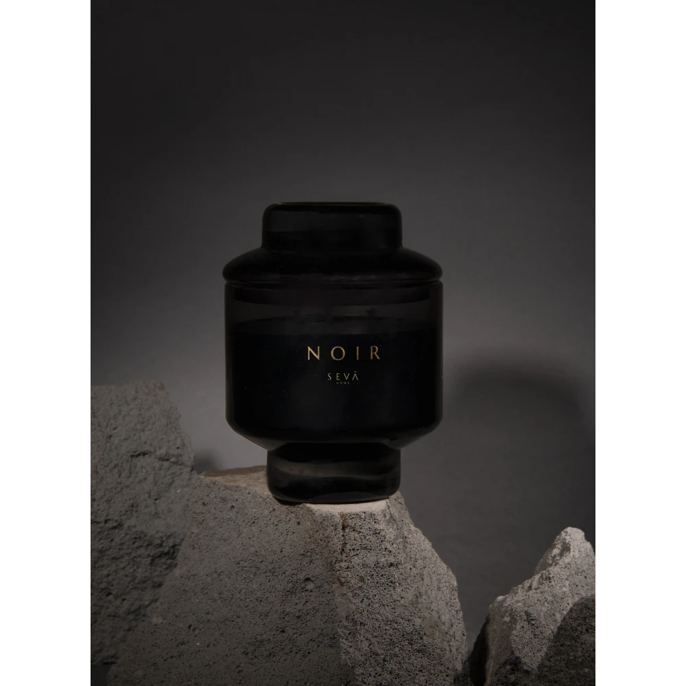 The Manhattan – Noir Scented Candle (Large)